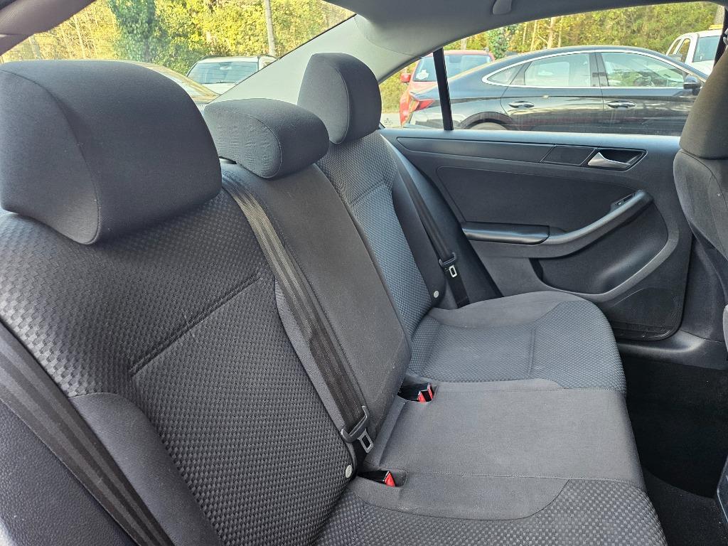 2014 Volkswagen Jetta S photo