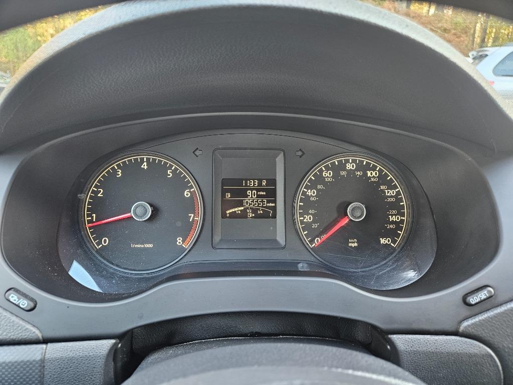 2014 Volkswagen Jetta - $5,985
