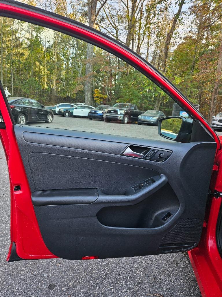 2014 Volkswagen Jetta S photo