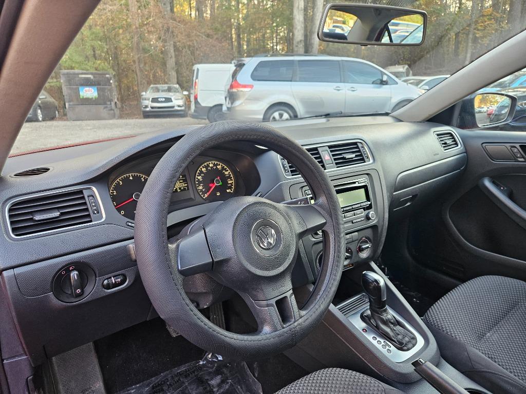2014 Volkswagen Jetta - $5,985