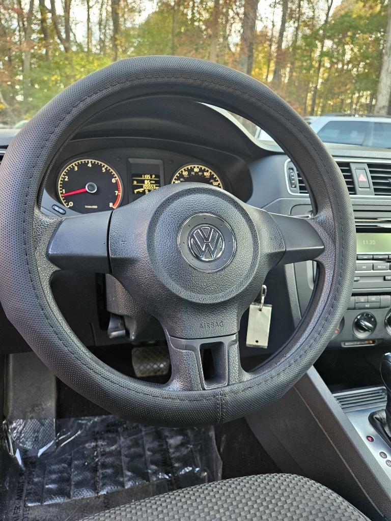 2014 Volkswagen Jetta S photo