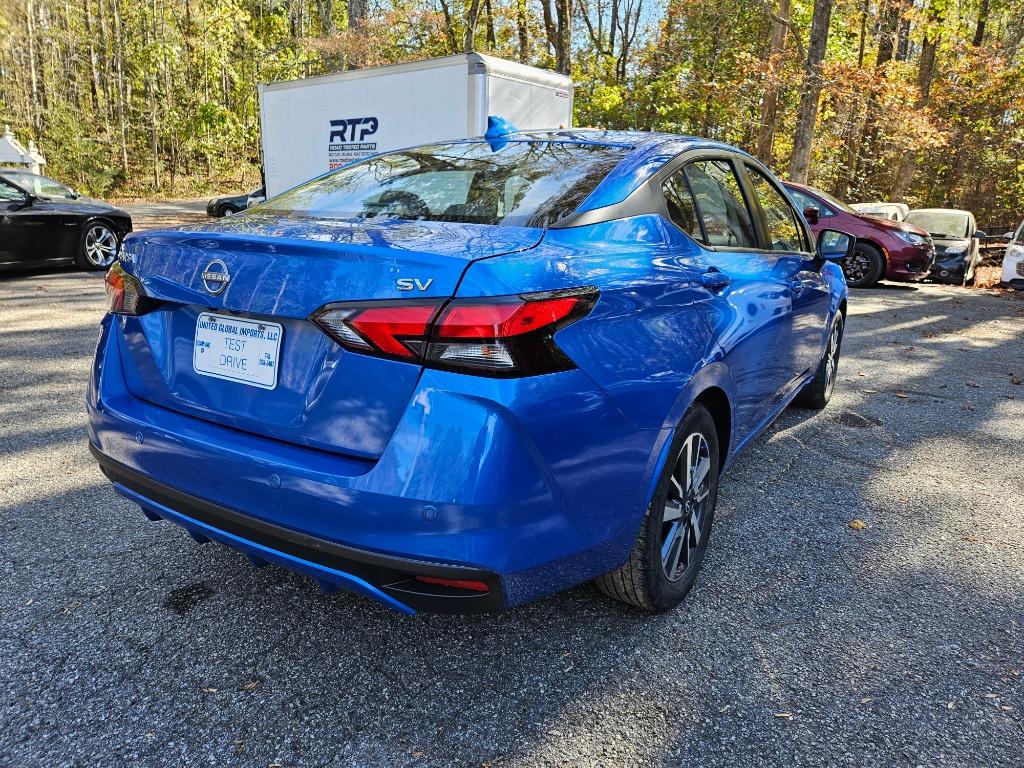 2023 Nissan Versa SV photo