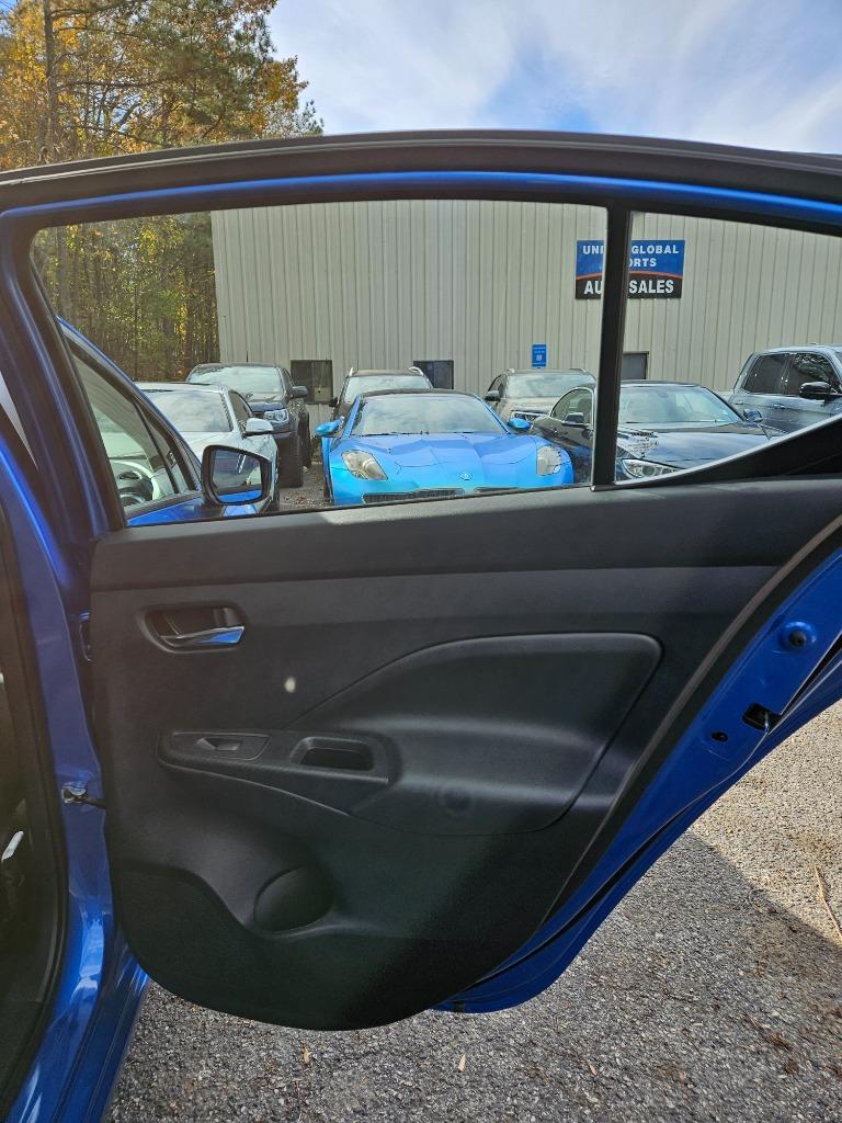 2023 Nissan Versa SV photo