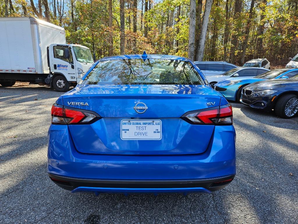 2023 Nissan Versa SV photo
