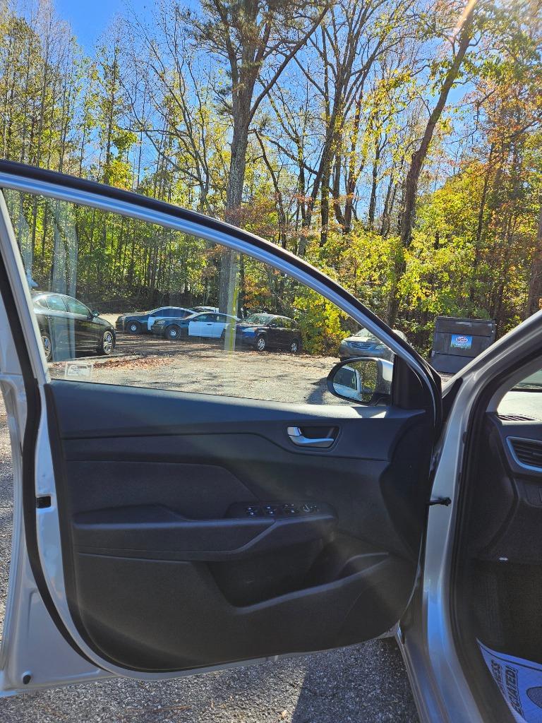 2020 Hyundai Accent - $11,200
