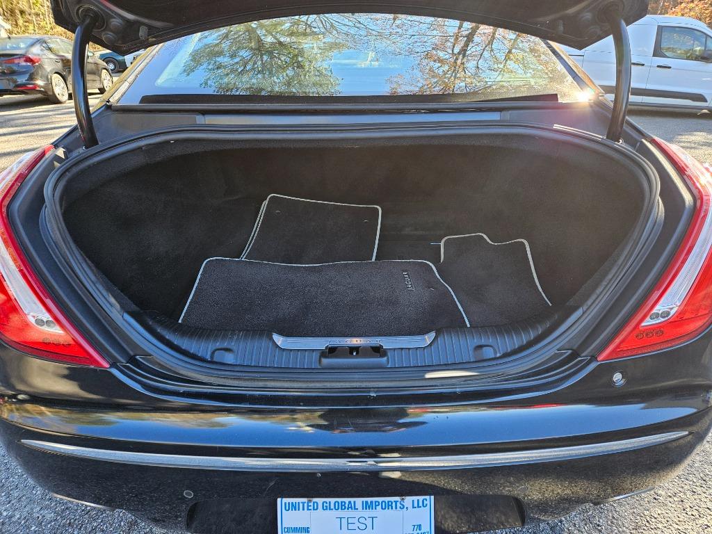 2013 Jaguar XJL Portfolio photo