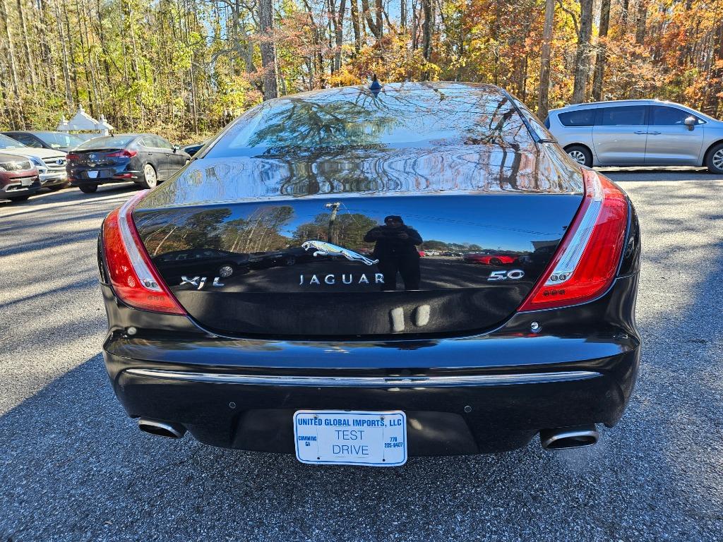 2013 Jaguar XJL Portfolio photo