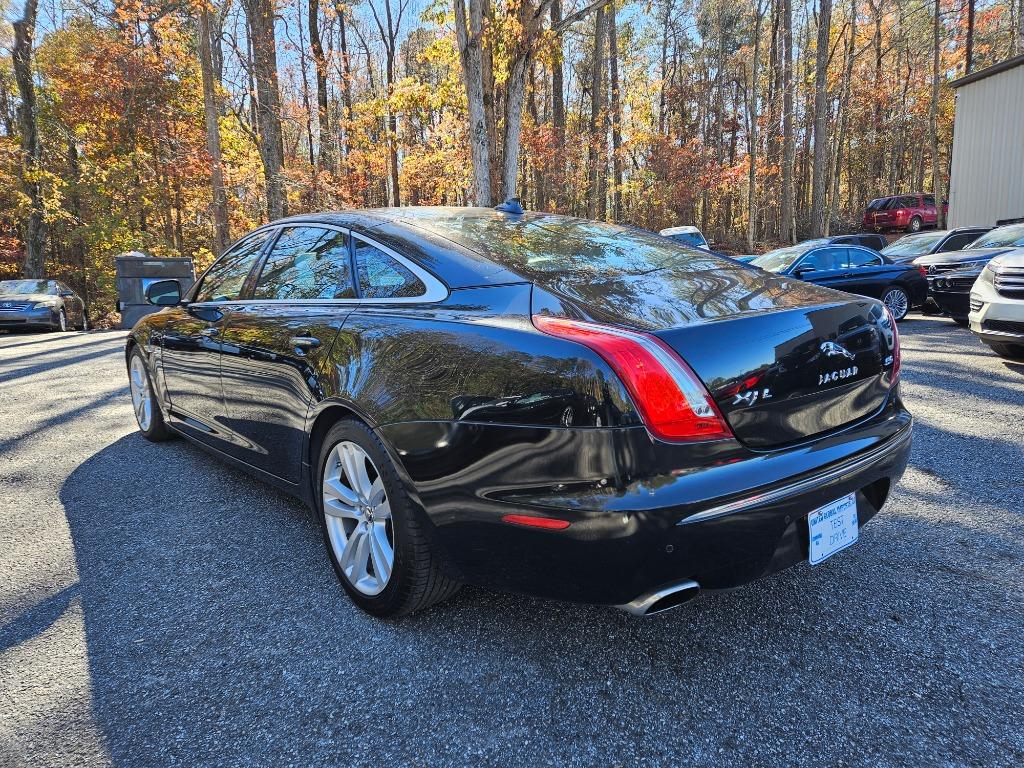 2013 Jaguar XJL Portfolio photo
