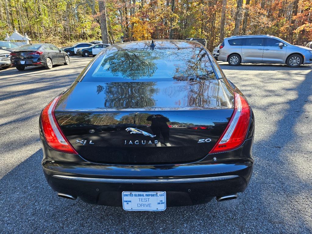 2013 Jaguar XJL Portfolio photo