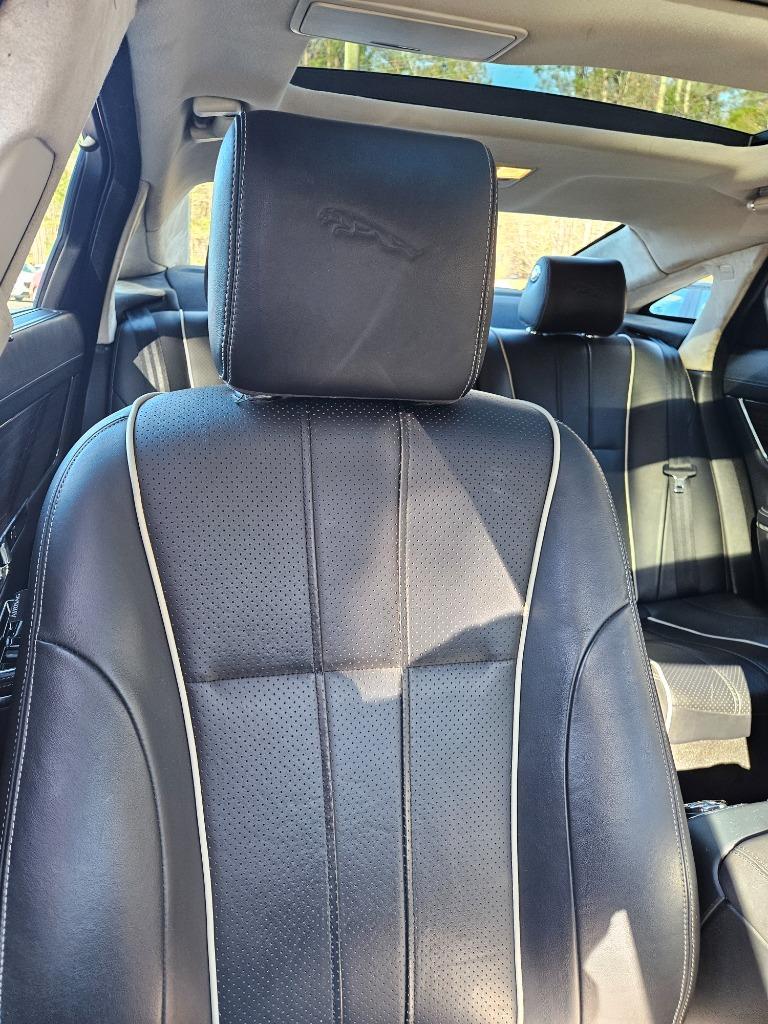 2013 Jaguar XJL Portfolio photo