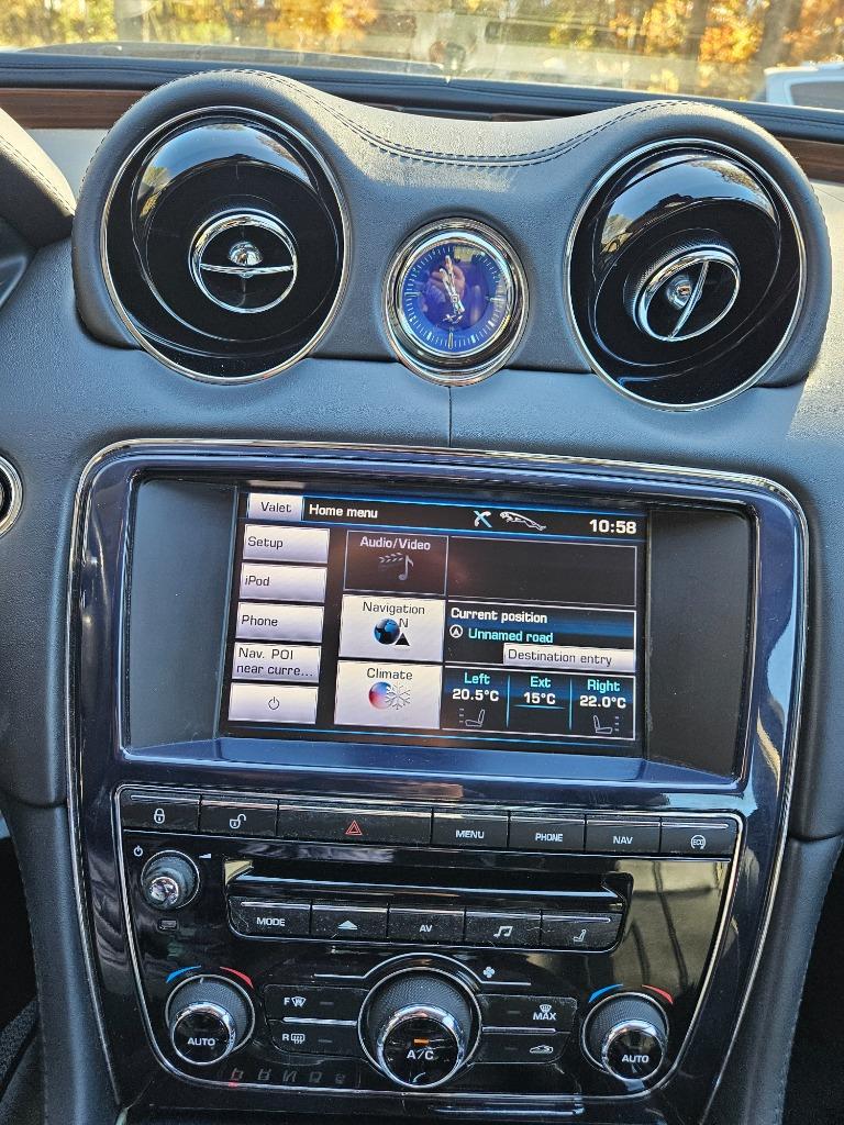 2013 Jaguar XJL Portfolio photo