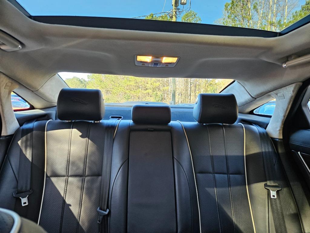 2013 Jaguar XJL Portfolio photo
