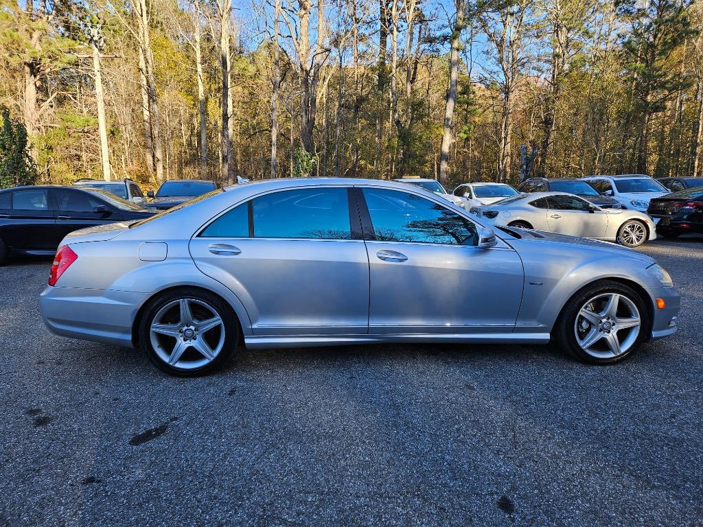 2010 Mercedes-Benz S-Class S400 Hybrid photo