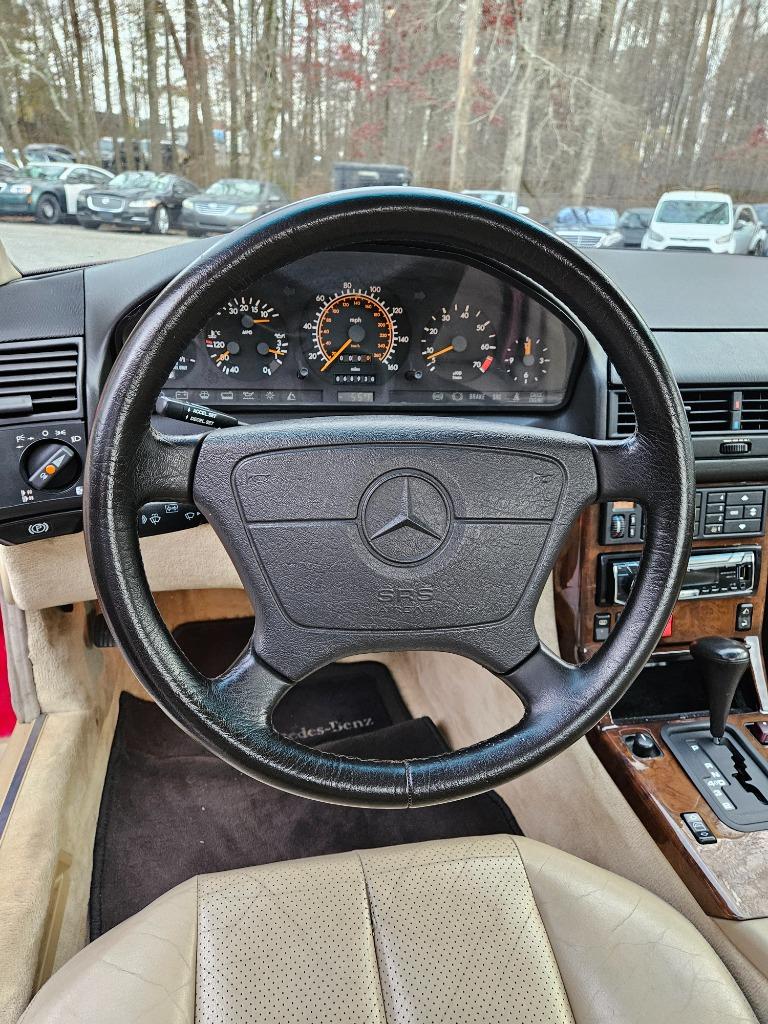 1994 Mercedes-Benz SL-Class SL320 photo