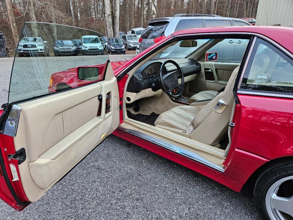 1994 Mercedes-Benz SL-Class SL320 photo