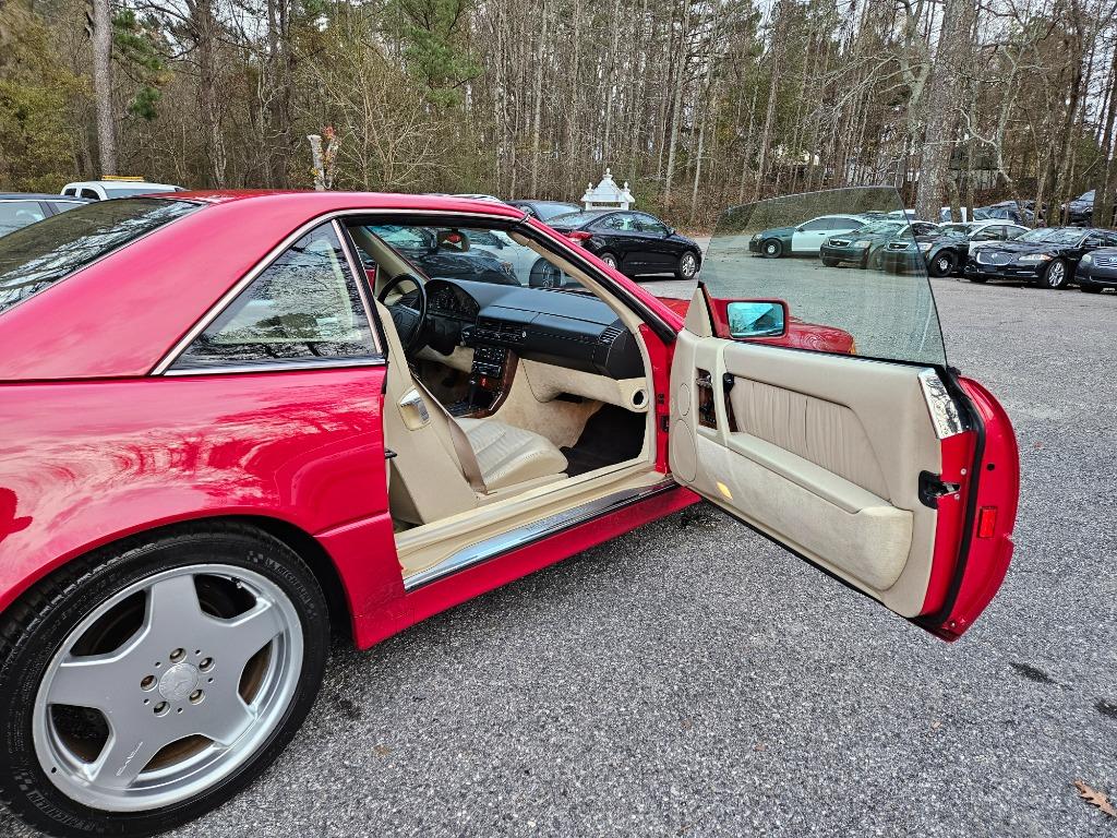 1994 Mercedes-Benz SL-Class SL320 photo
