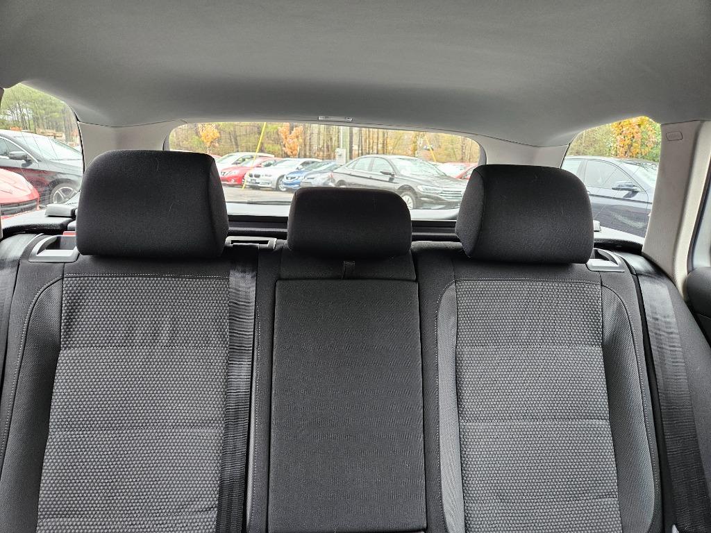 2013 Volkswagen Jetta SportWagen S PZEV photo