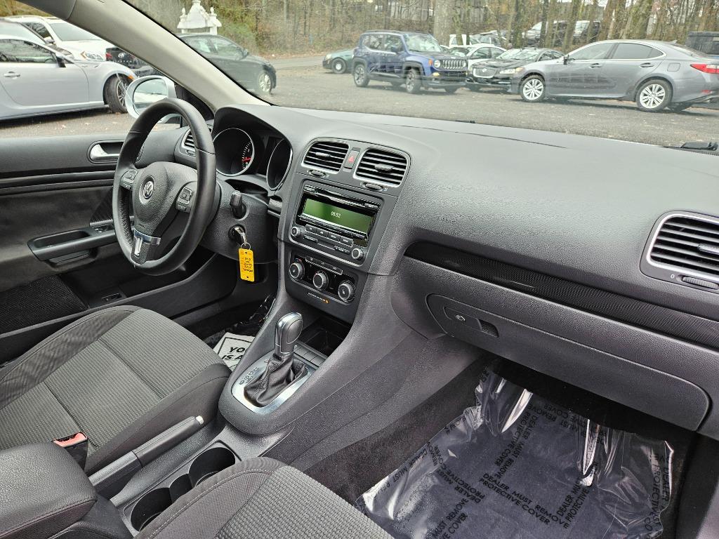 2013 Volkswagen Jetta SportWagen S PZEV photo