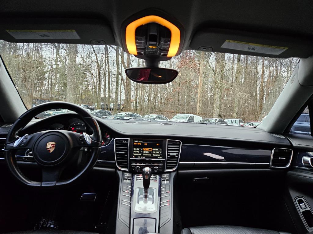 2012 Porsche Panamera photo