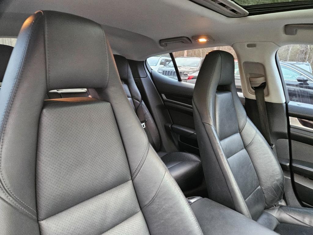2012 Porsche Panamera photo