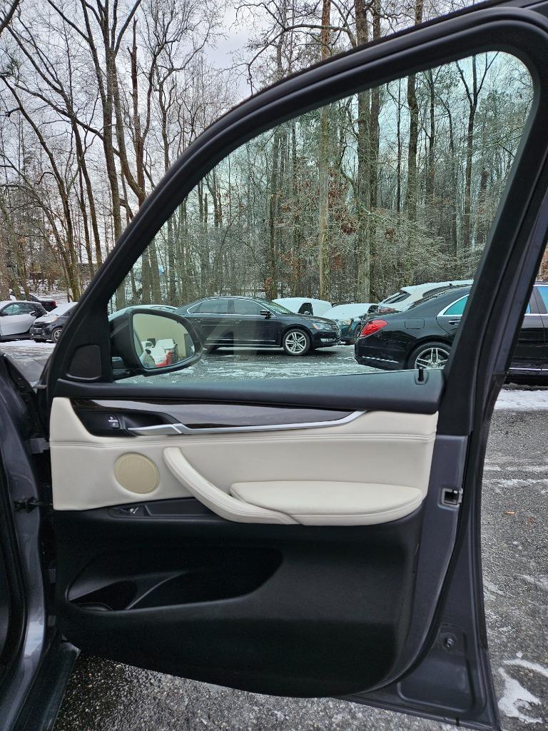 2015 BMW X5 Xdrive35i photo