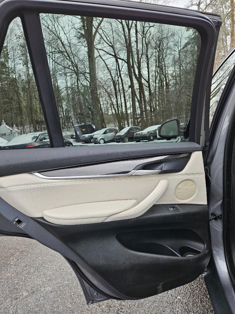 2015 BMW X5 Xdrive35i photo