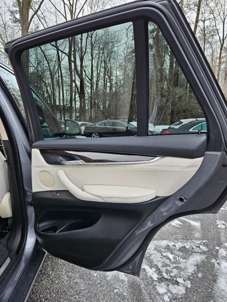 2015 BMW X5 Xdrive35i photo