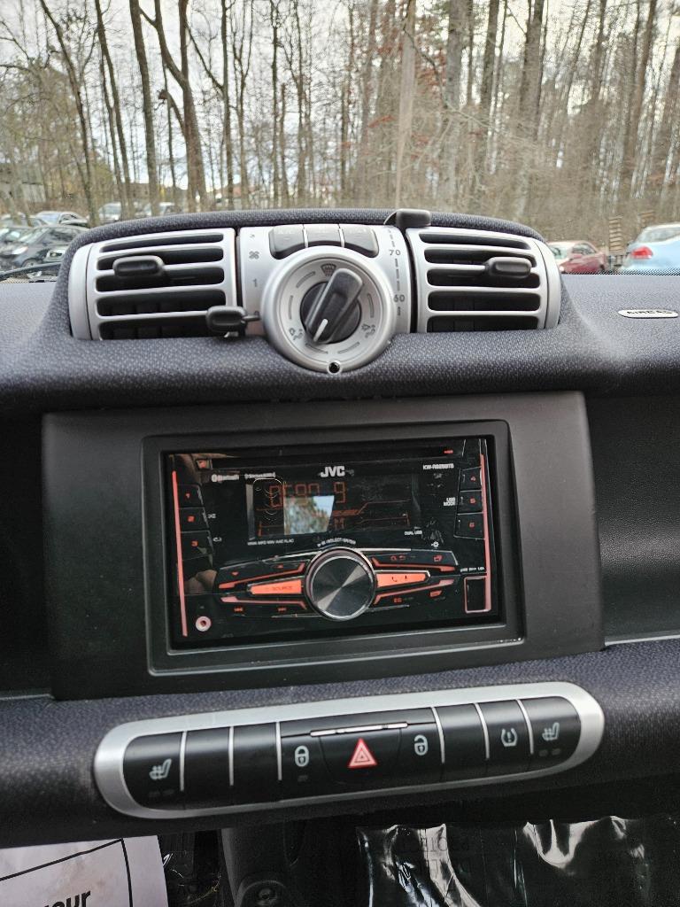2015 smart Fortwo Pure photo