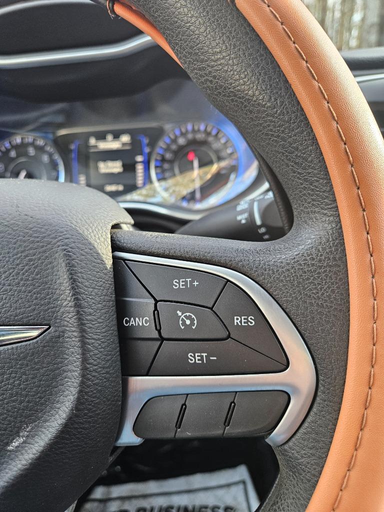 2015 Chrysler 200 - $11,780