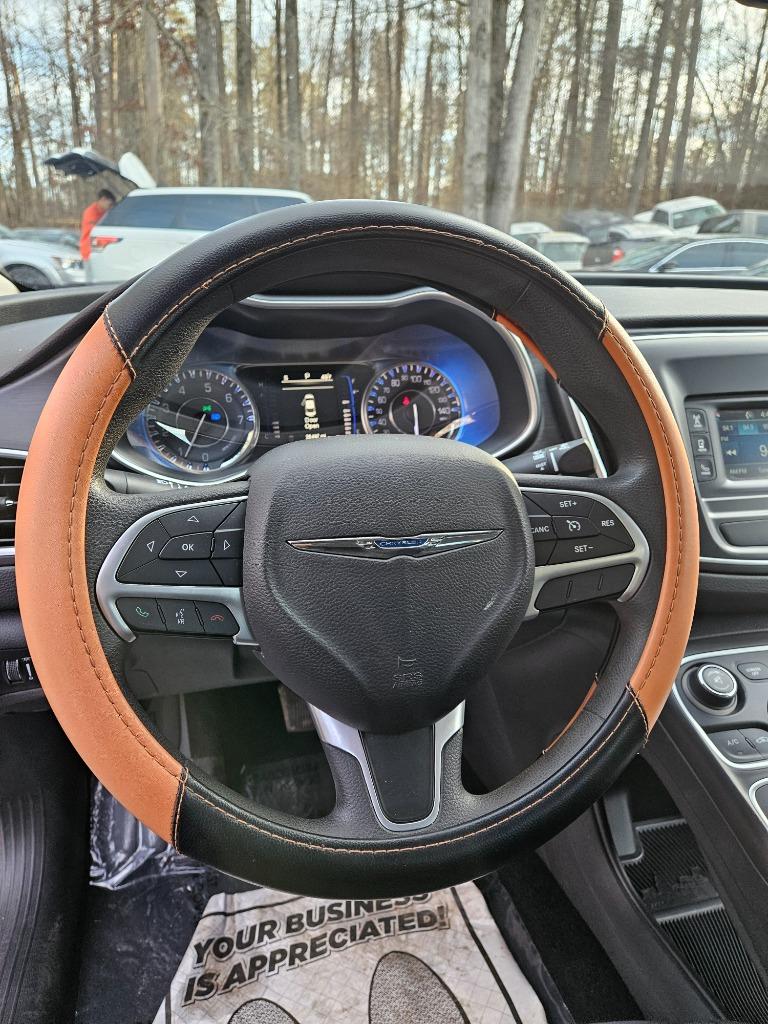 2015 Chrysler 200 - $11,780