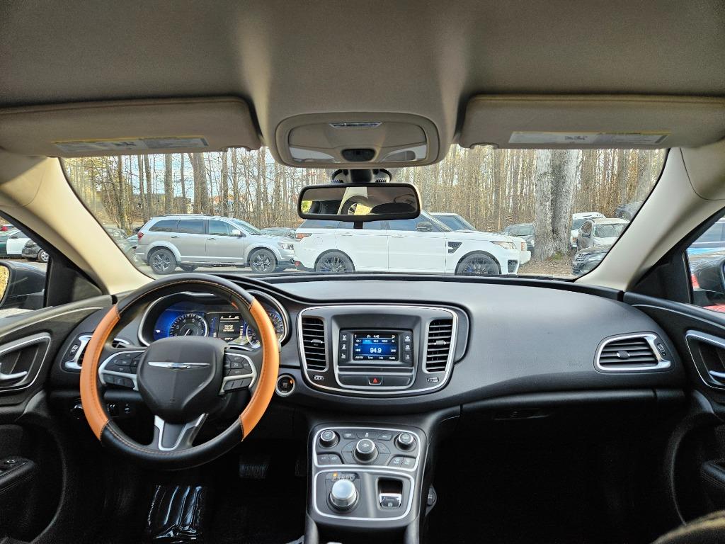 2015 Chrysler 200 - $11,780