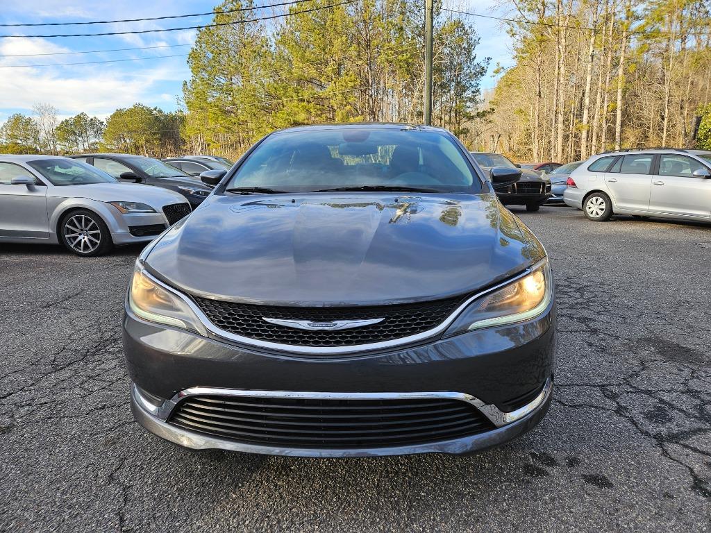 2015 Chrysler 200 - $11,780