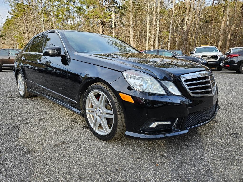 2011 Mercedes-Benz E-Class E350 Luxury photo