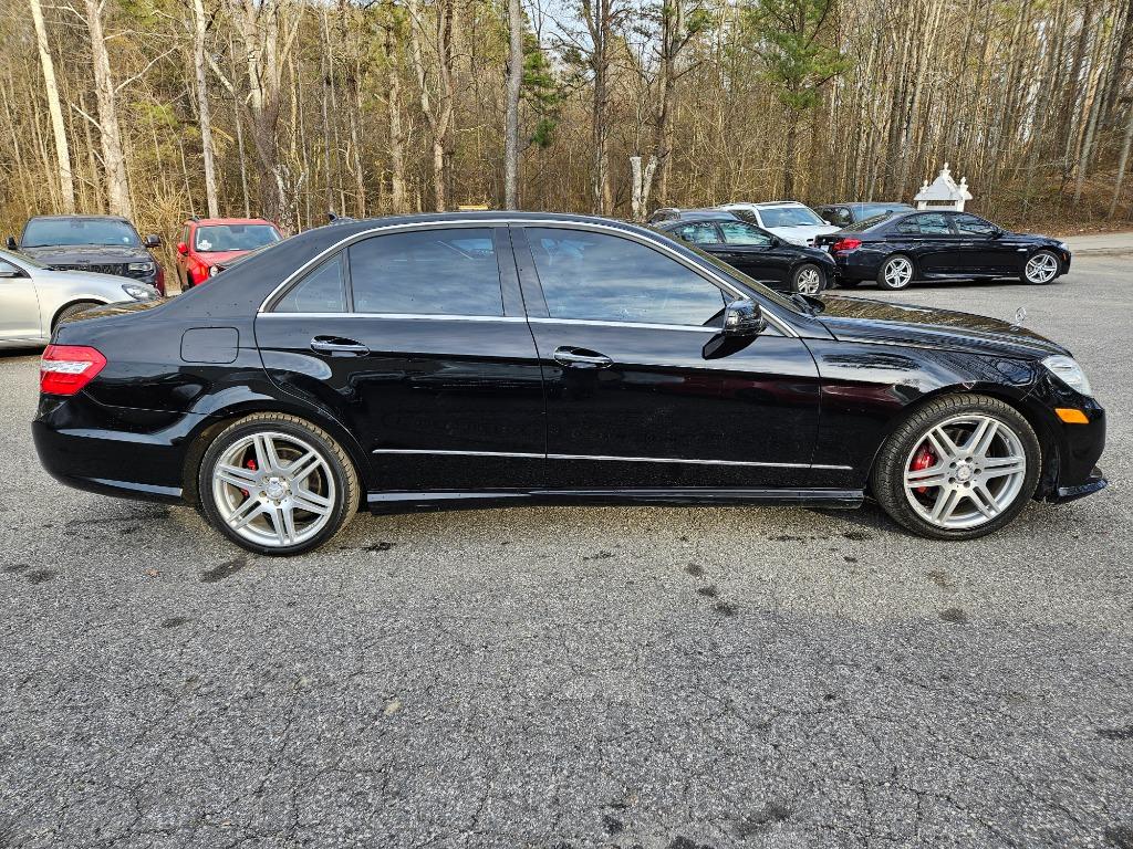 2011 Mercedes-Benz E-Class E350 Luxury photo