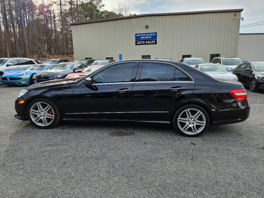 2011 Mercedes-Benz E-Class E350 Luxury photo