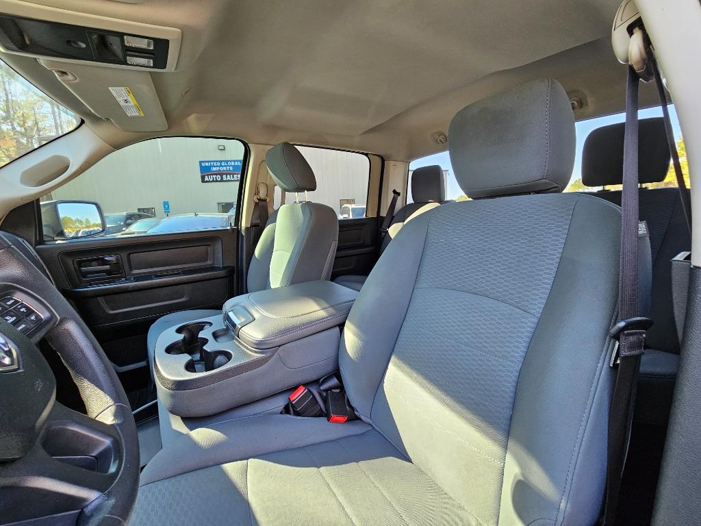 2018 RAM 1500 Tradesman photo