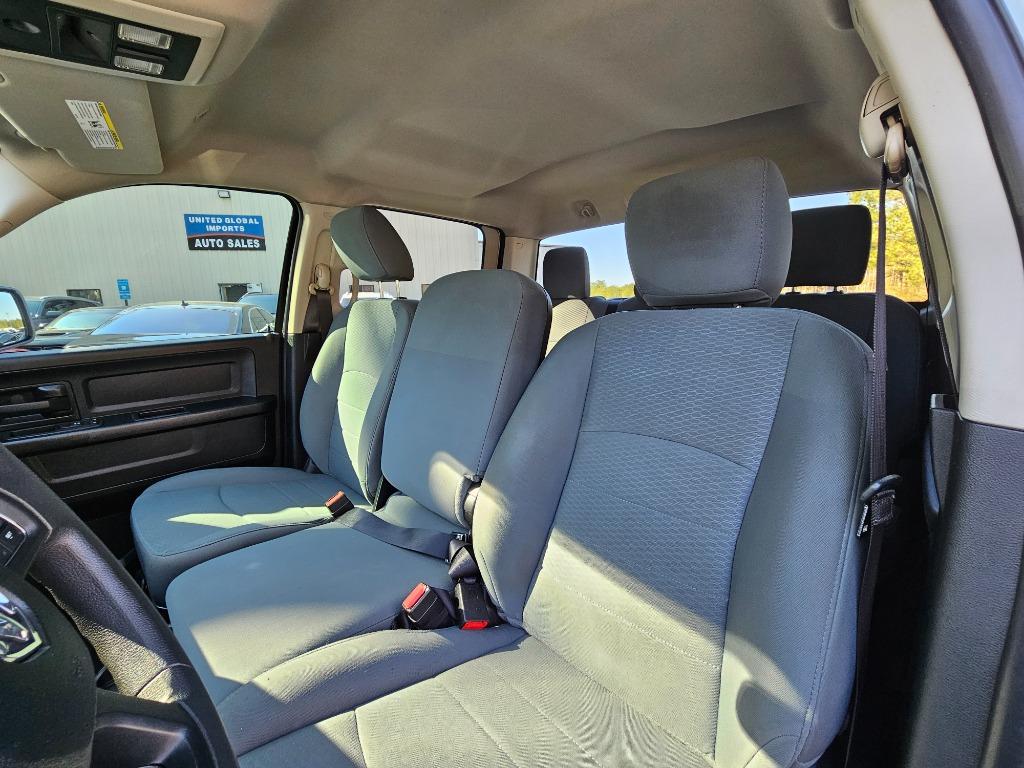 2018 RAM 1500 Tradesman photo
