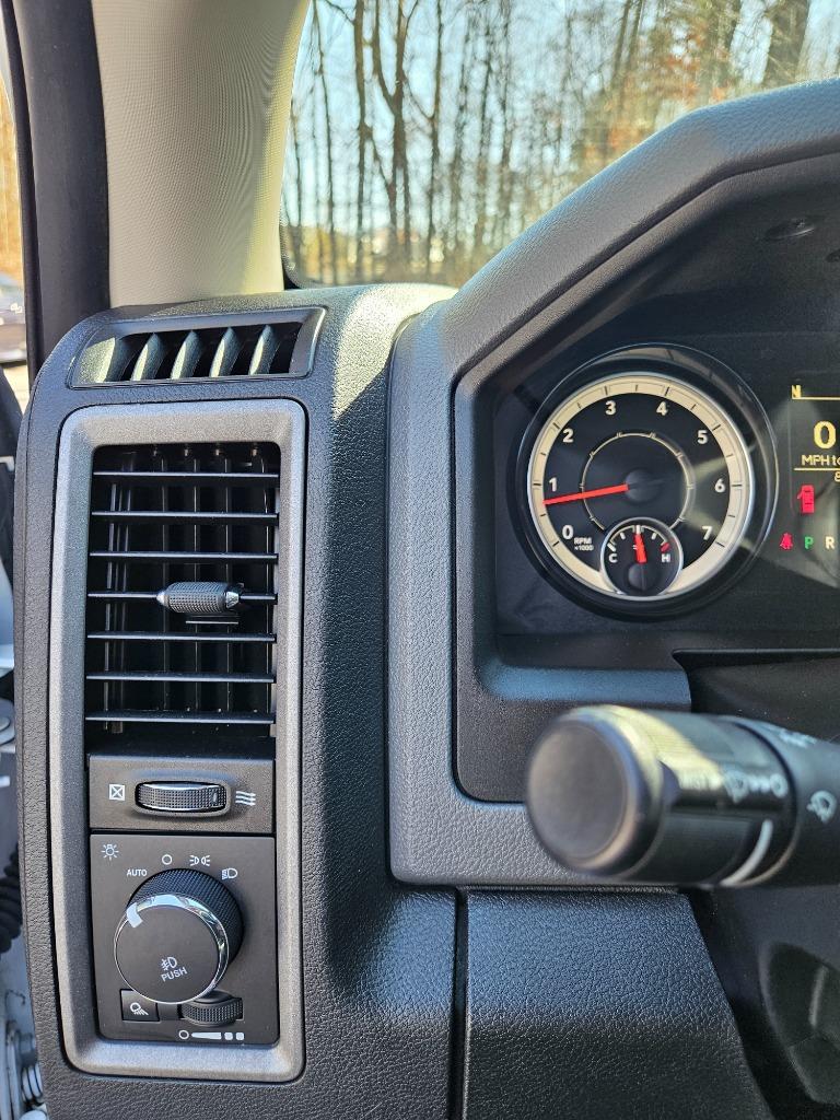 2018 RAM 1500 Tradesman photo