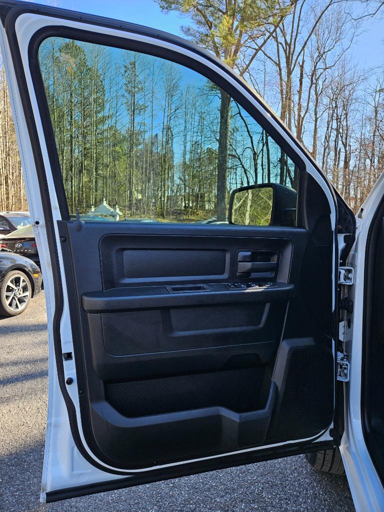 2018 RAM 1500 Tradesman photo