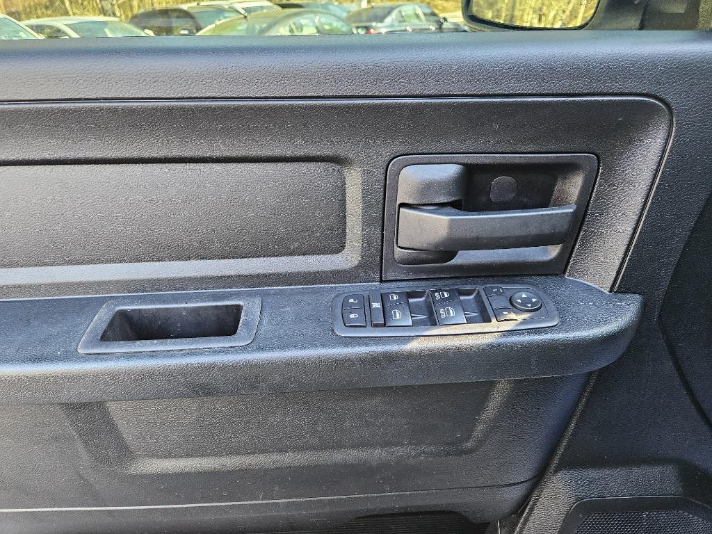2018 RAM 1500 Tradesman photo