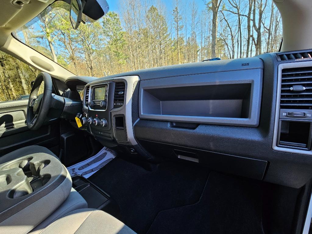 2018 RAM 1500 Tradesman photo
