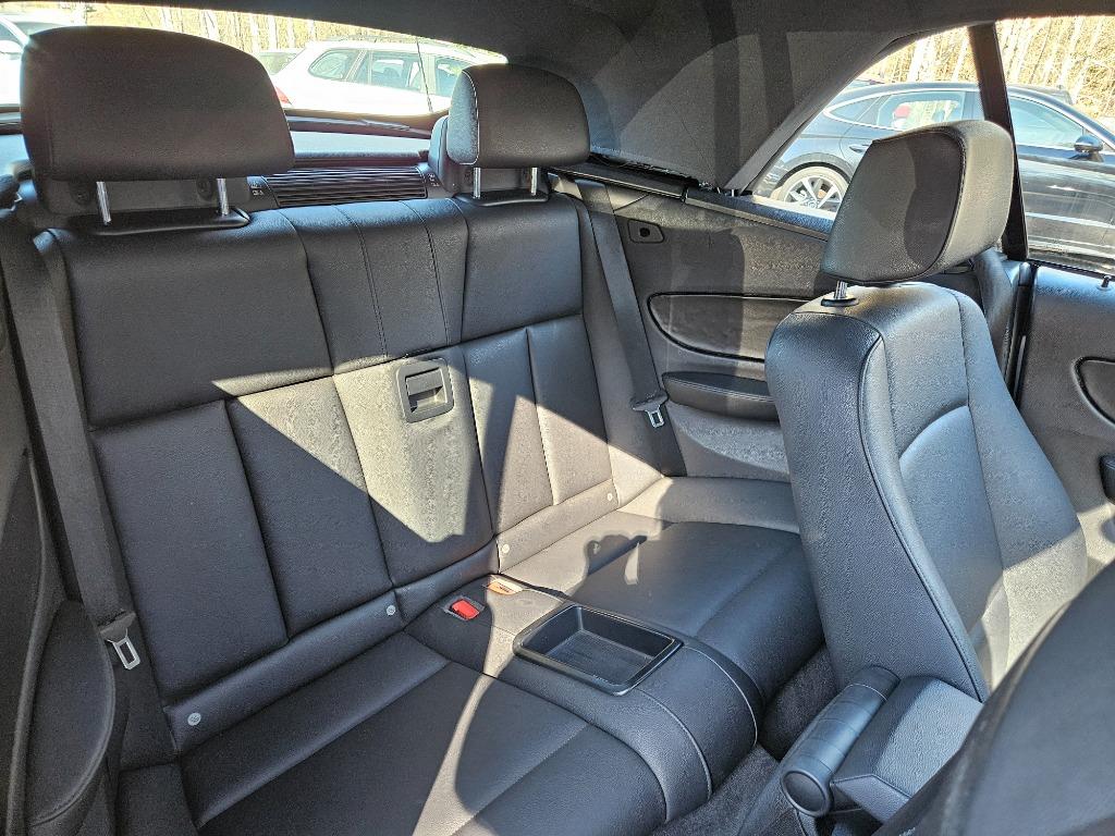 2013 BMW Legend 128i photo