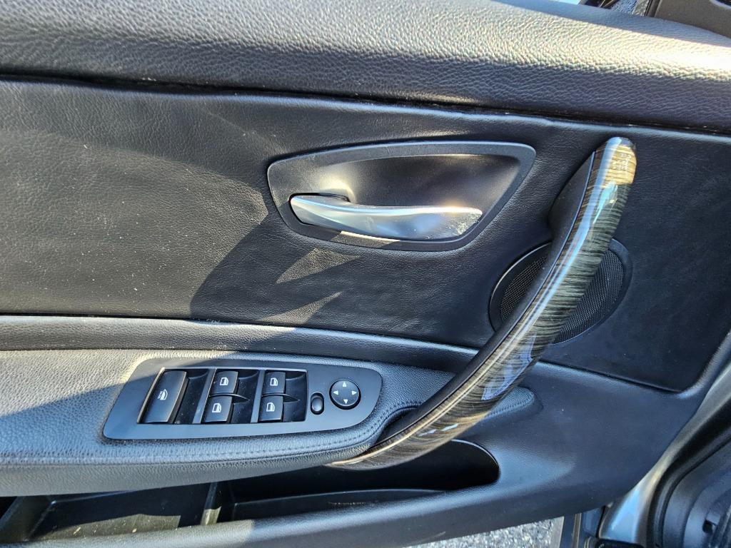 2013 BMW 128i - $10,550