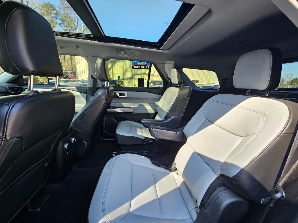 2021 Ford Explorer - $25,100