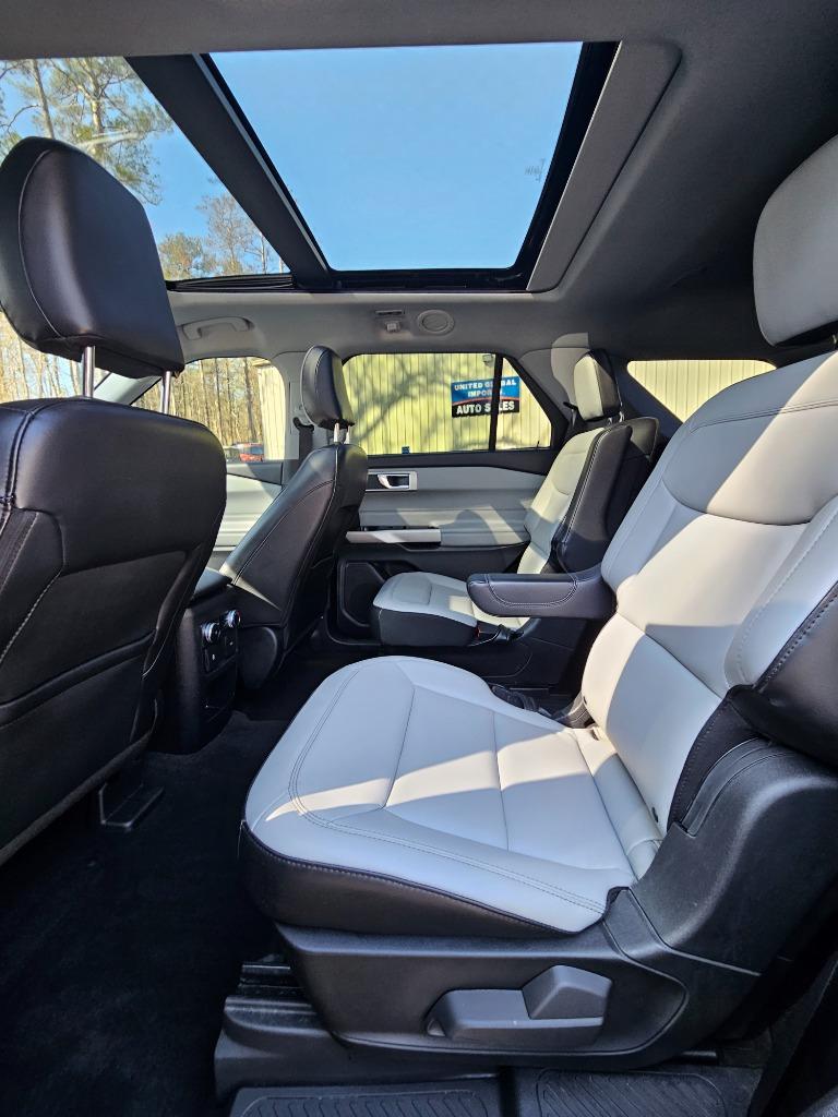 2021 Ford Explorer - $25,100