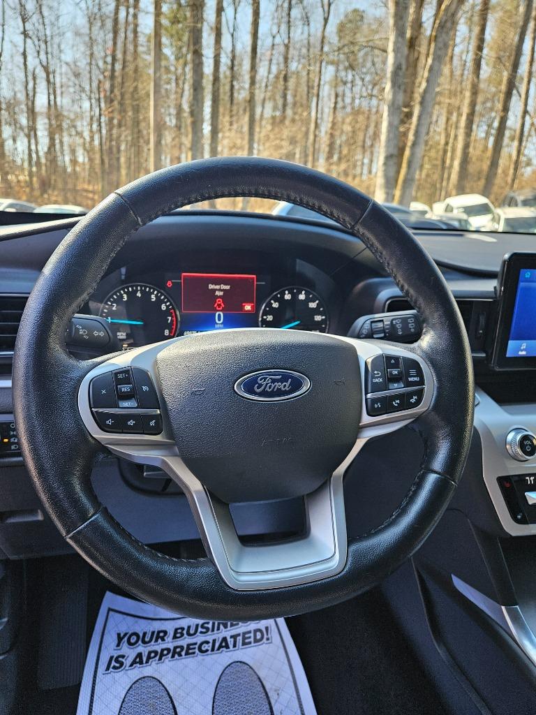 2021 Ford Explorer - $25,100