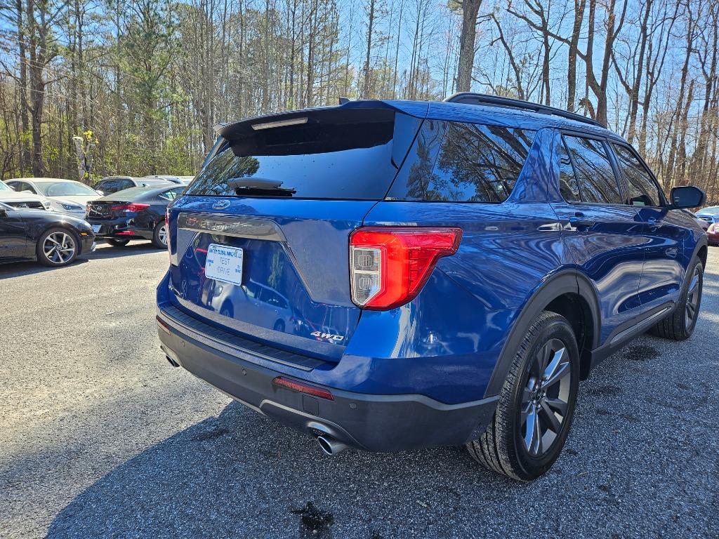 2021 Ford Explorer XLT photo