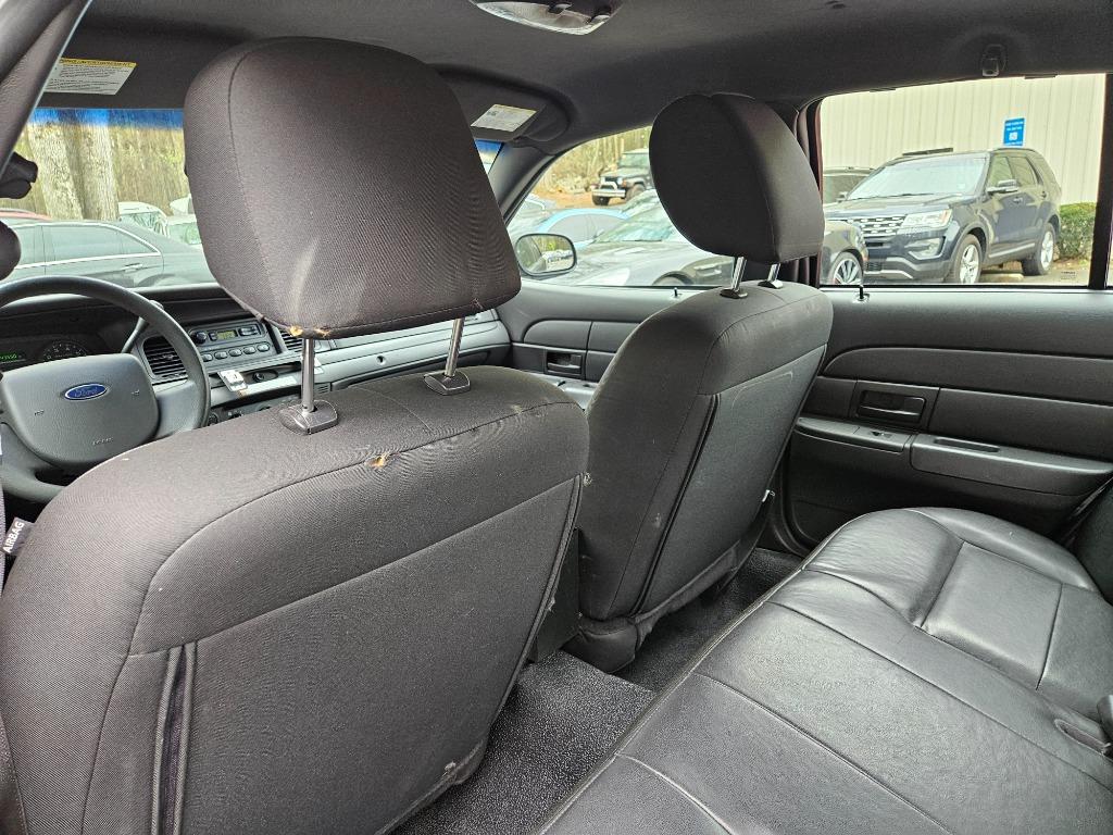 2011 Ford Crown Victoria Police Interceptor photo