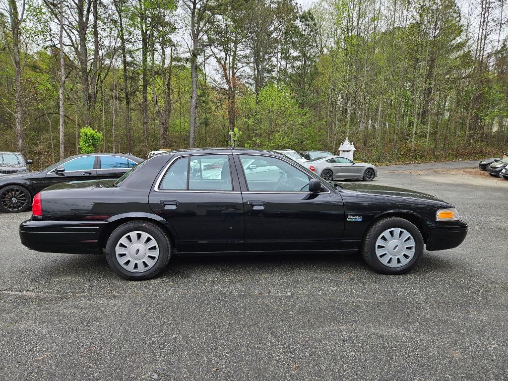 2011 Ford Crown Victoria Police Interceptor photo