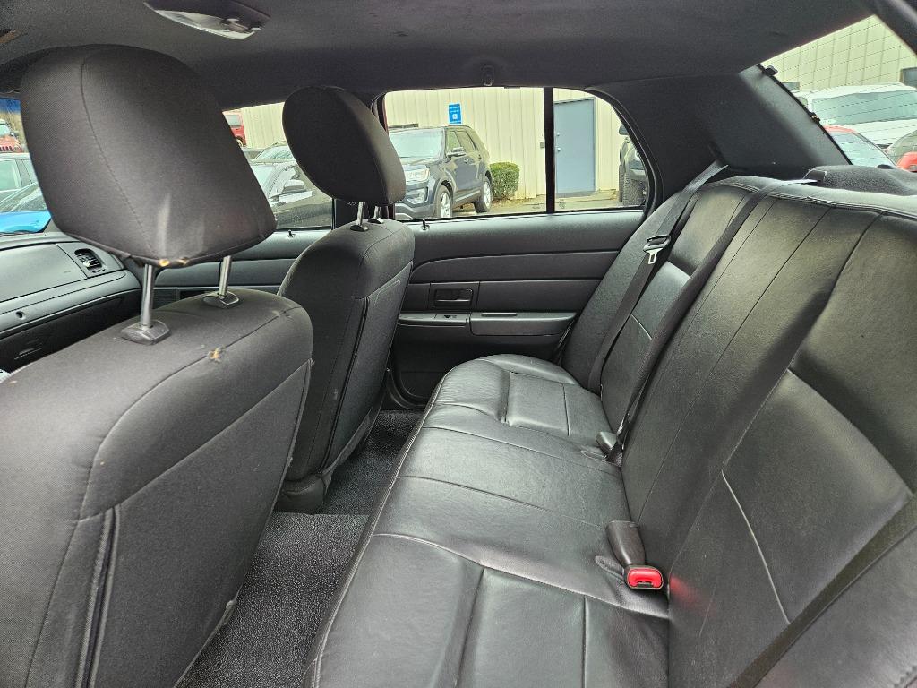 2011 Ford Crown Victoria Police Interceptor photo